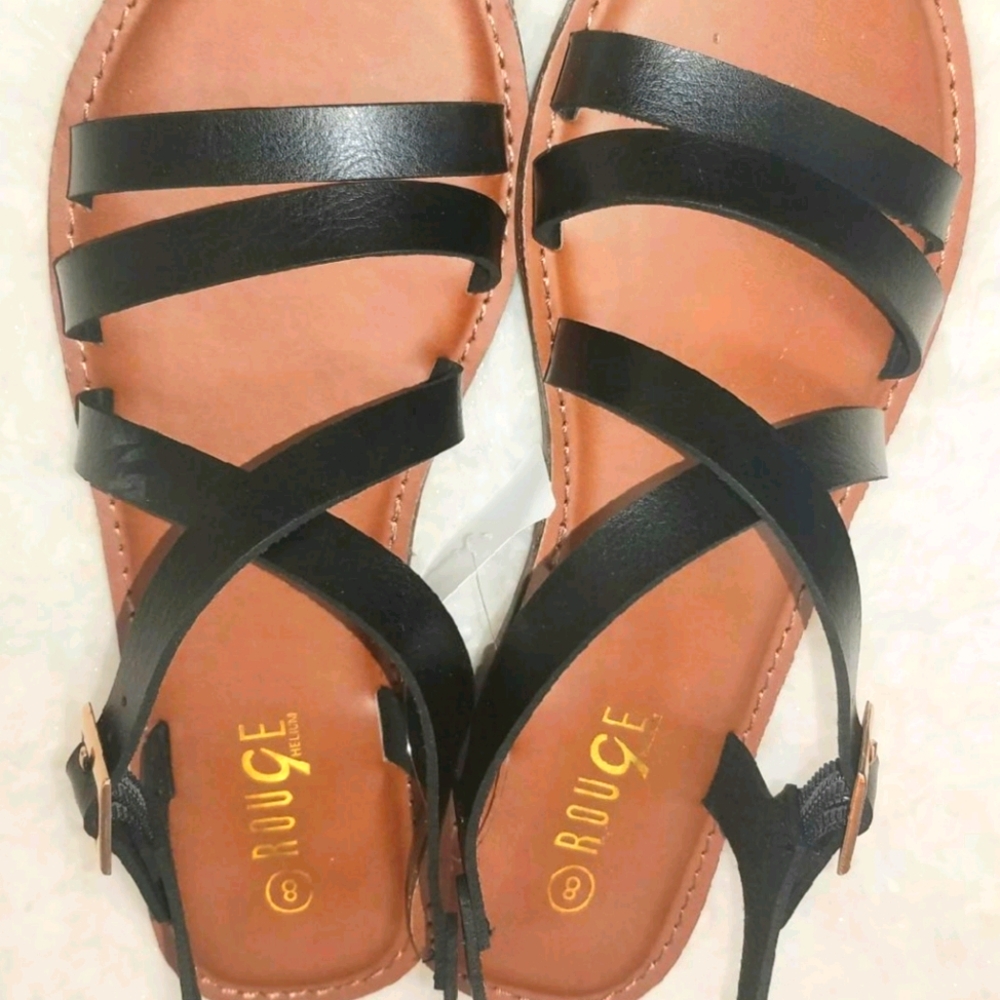 On-Trend Two Band and Crisscrossed Strap Sandals